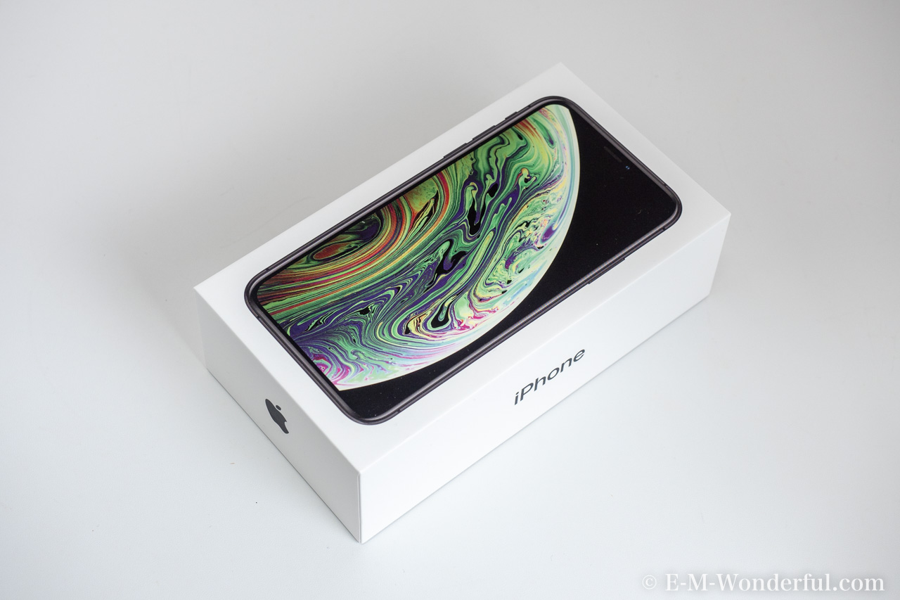 iPhone7からiPhoneXS スペースグレー 64GBに機種変しました