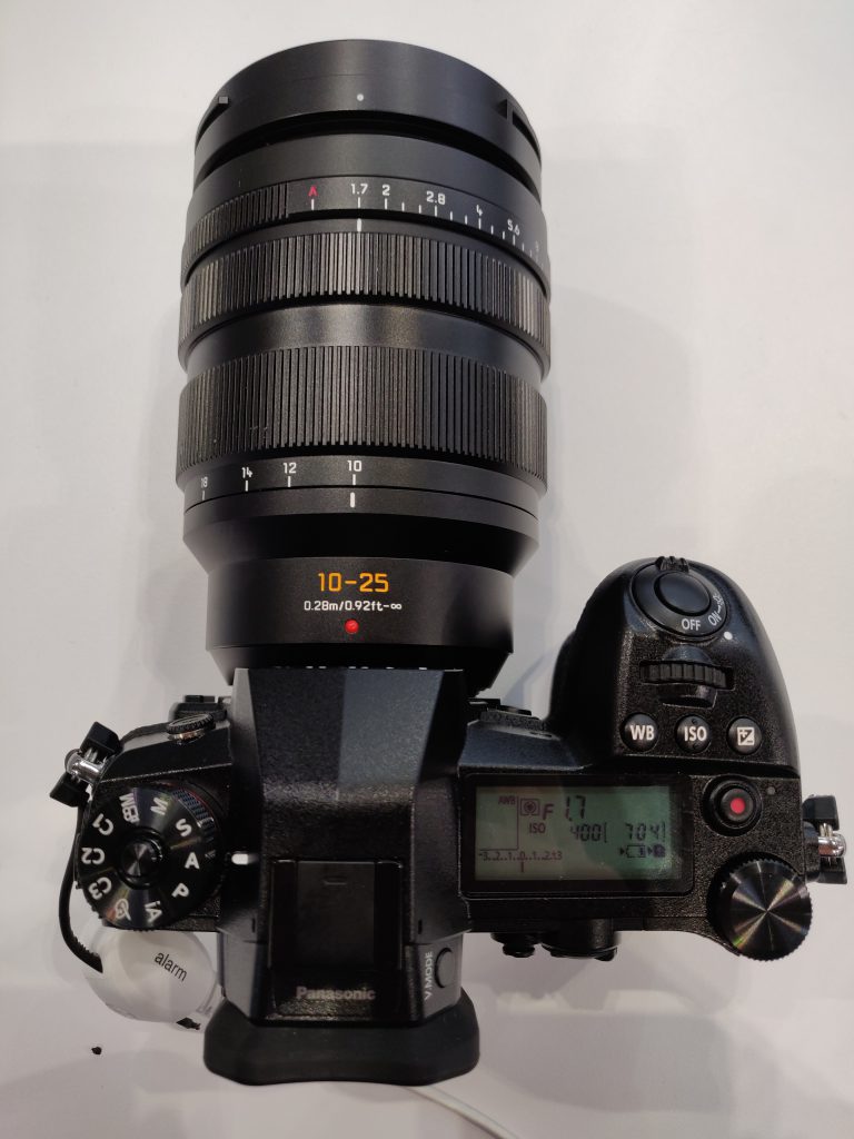 Panasonic Leica 10 25mm f1 7 zoom 2 1552761999 2 768x1024 - Panasonic LEICA 10-25mm F1.7レンズの試作機の画像が掲載