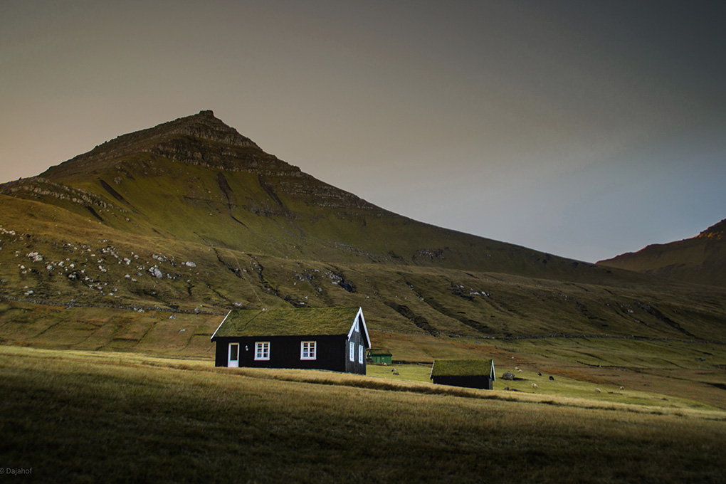 Luminar Neoとは|価格・主な機能や使い方・最新情報を徹底解説【2025年版】 Overlays before photo 2 - Luminar Neoとは|価格・主な機能や使い方・最新情報を徹底解説【2025年版】